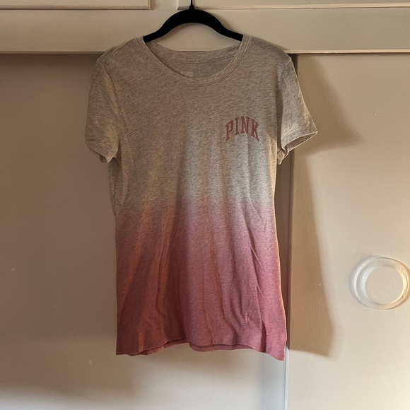 PINK short sleeve gradient tee size SMALL - Picture 3 of 3